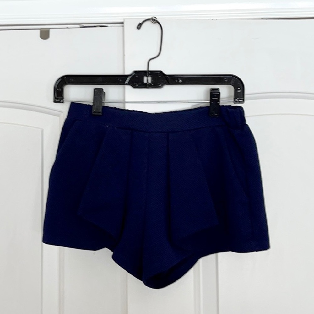 Navy blue pleated shorts